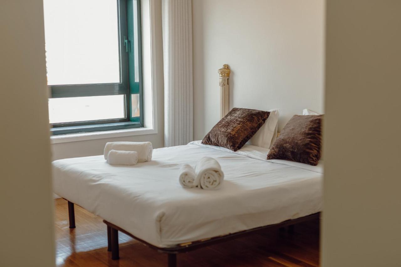 Downtown Grand Tower View By Vacationy Apartment ปอร์โต ภายนอก รูปภาพ